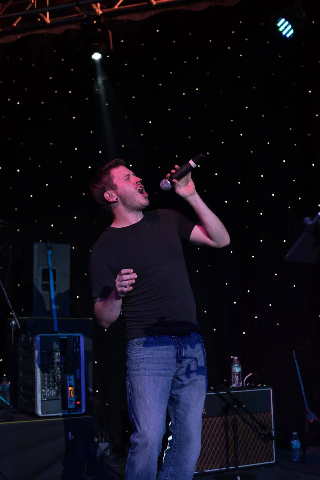 Lead vocals live